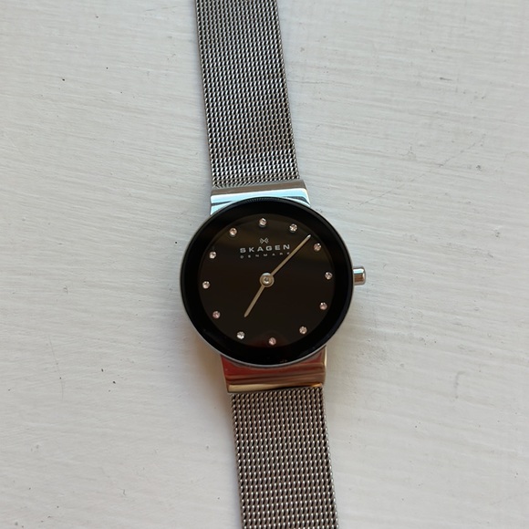 Skagen women’s watch - Picture 2 of 7